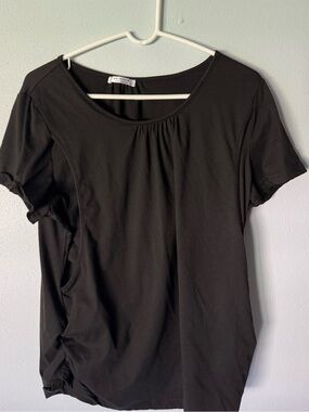 Ekouaer breastfeeding shirt Black Short-Sleeve Scoop Neck Tee